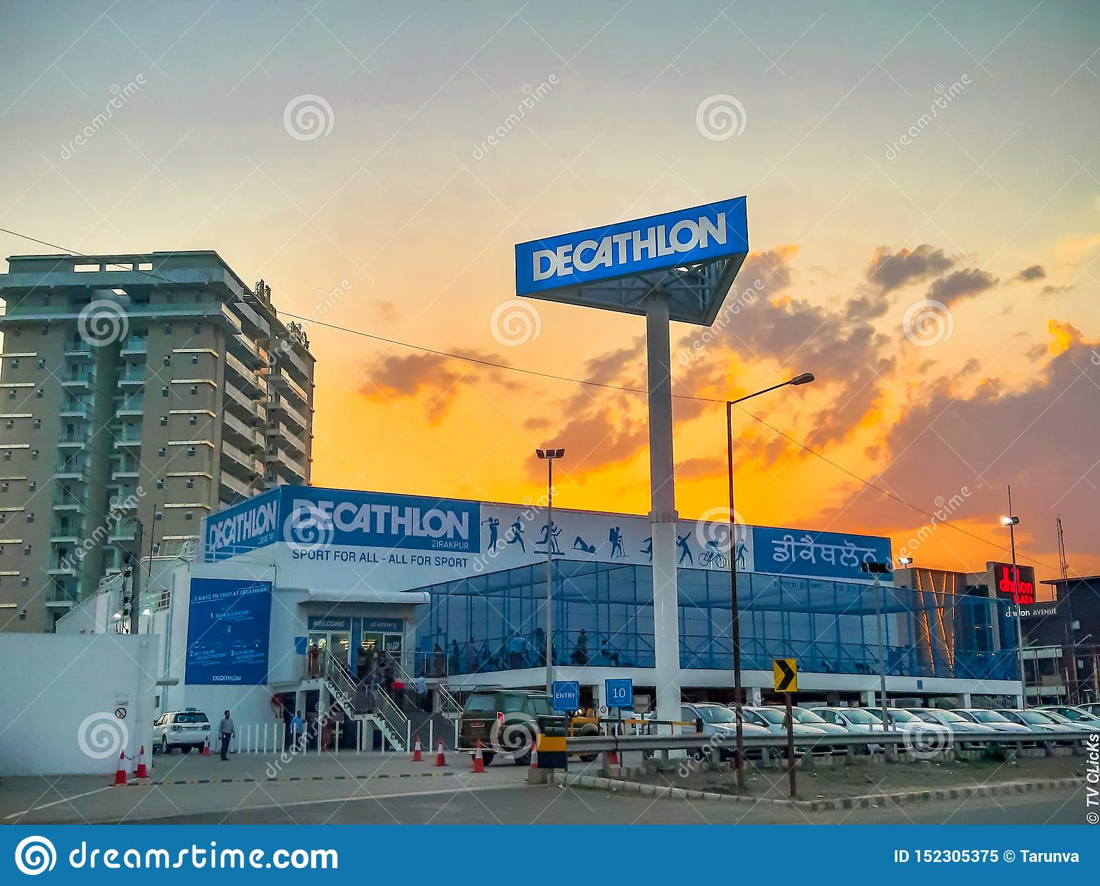 decathlon-decatlo-esportes-zirakpur-chandigarh-wheather-152305375.jpg.f1ac11ad016c2a918972c23b9357455b.jpg