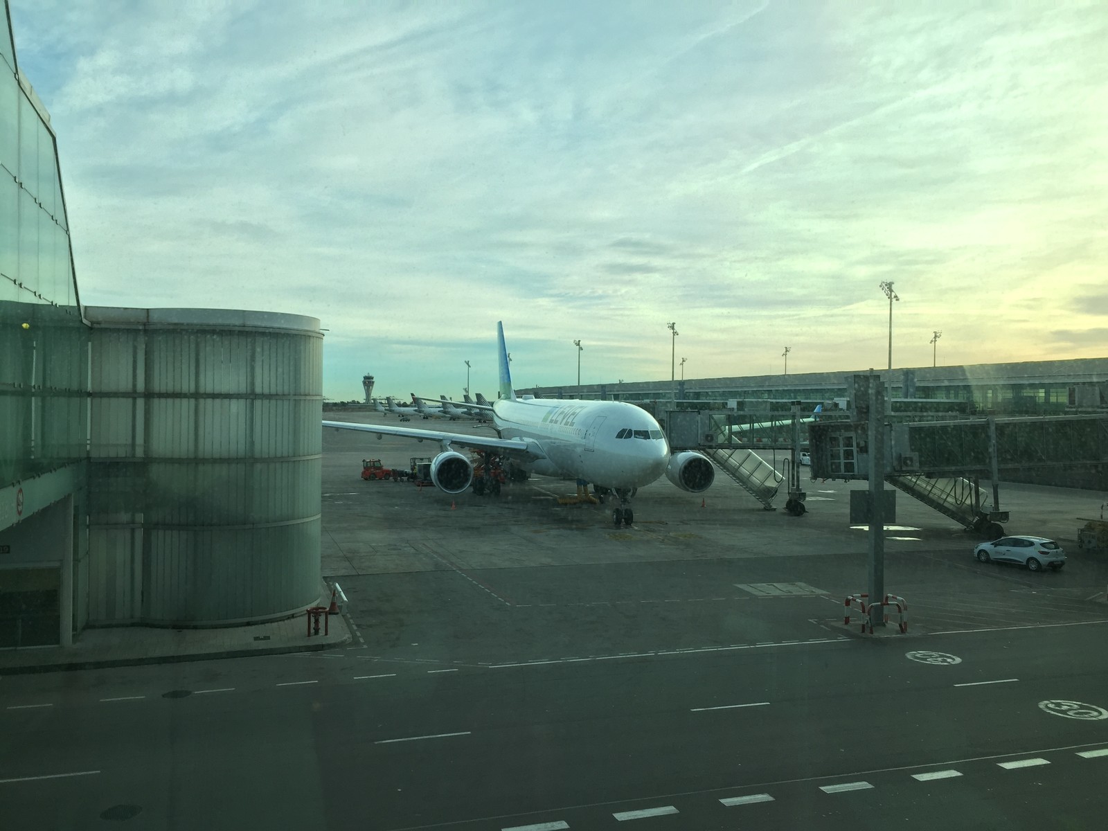 LEVEL  |  A330-300  |  BCN